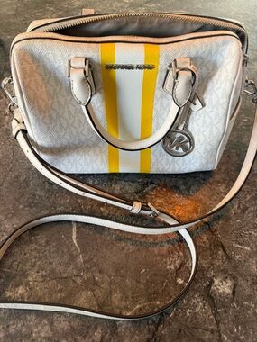 Michael Kors White Crossbody Satchel with Yellow Stripe